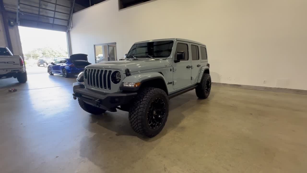 2023 Jeep Wrangler Unlimited Sahara 4x4 SKY TOP, LIFTED, BUMPERS, 33K Austin TX, Dallas TX, San...