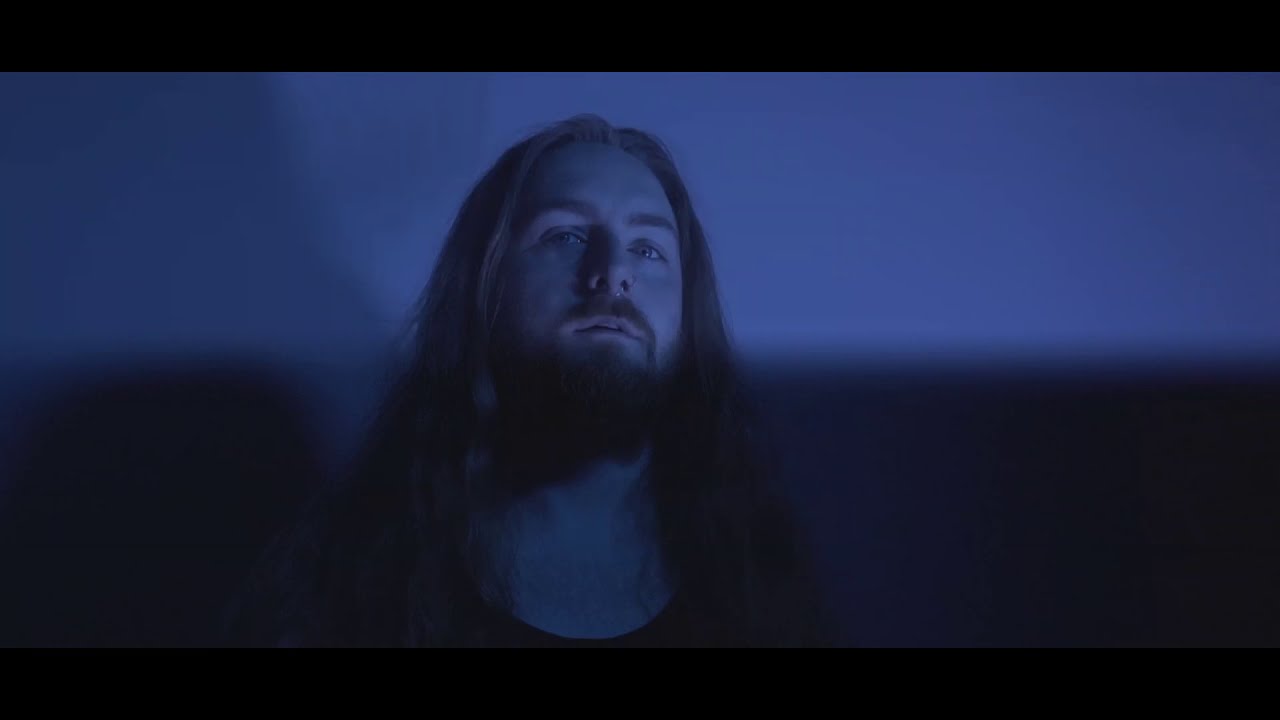 Straight For The Sun - Sirens (Official Video)