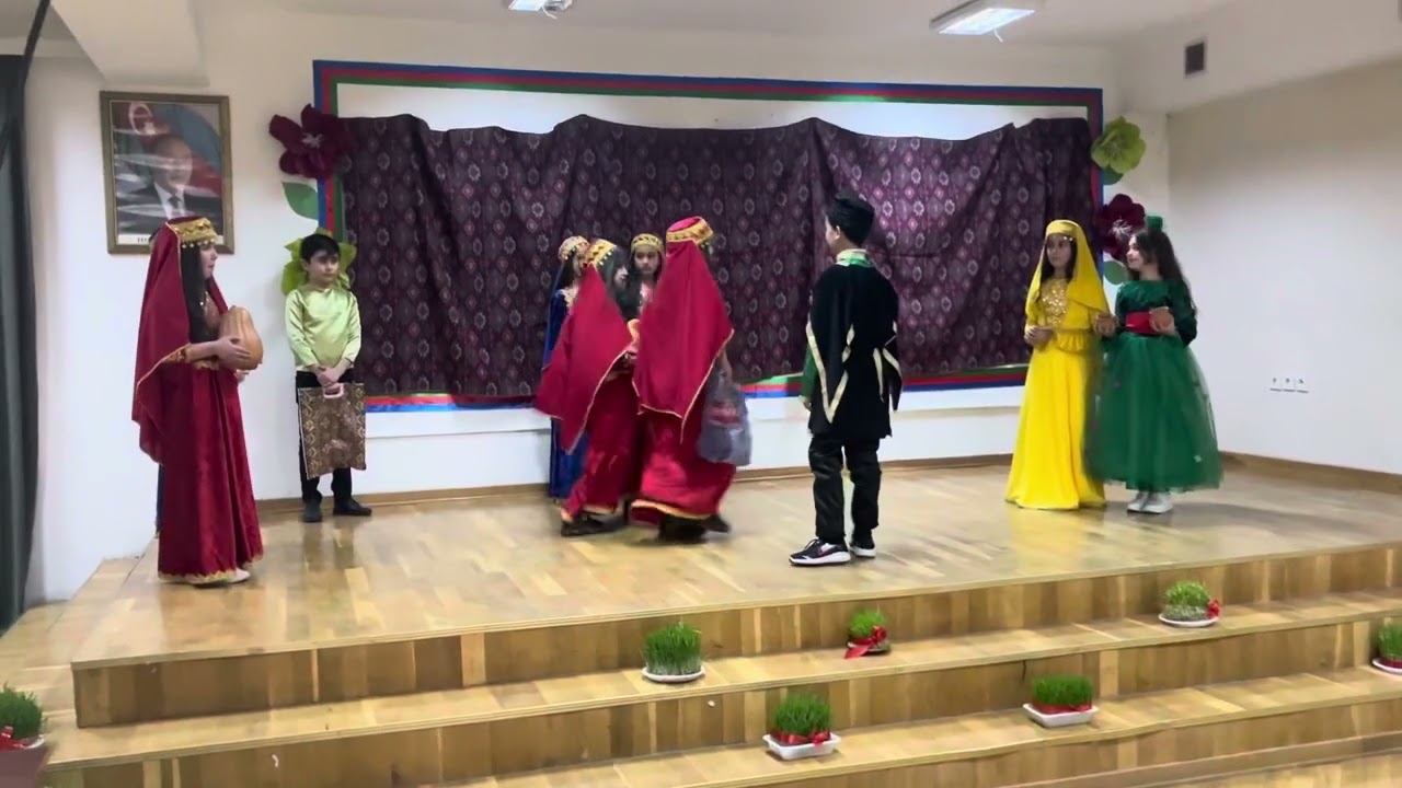 “Bazar”səhnəciyi