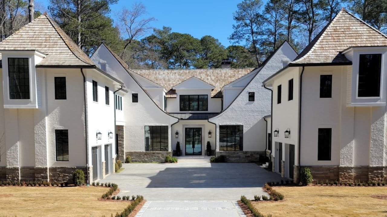 SOLD | 2845 Normandy Drive