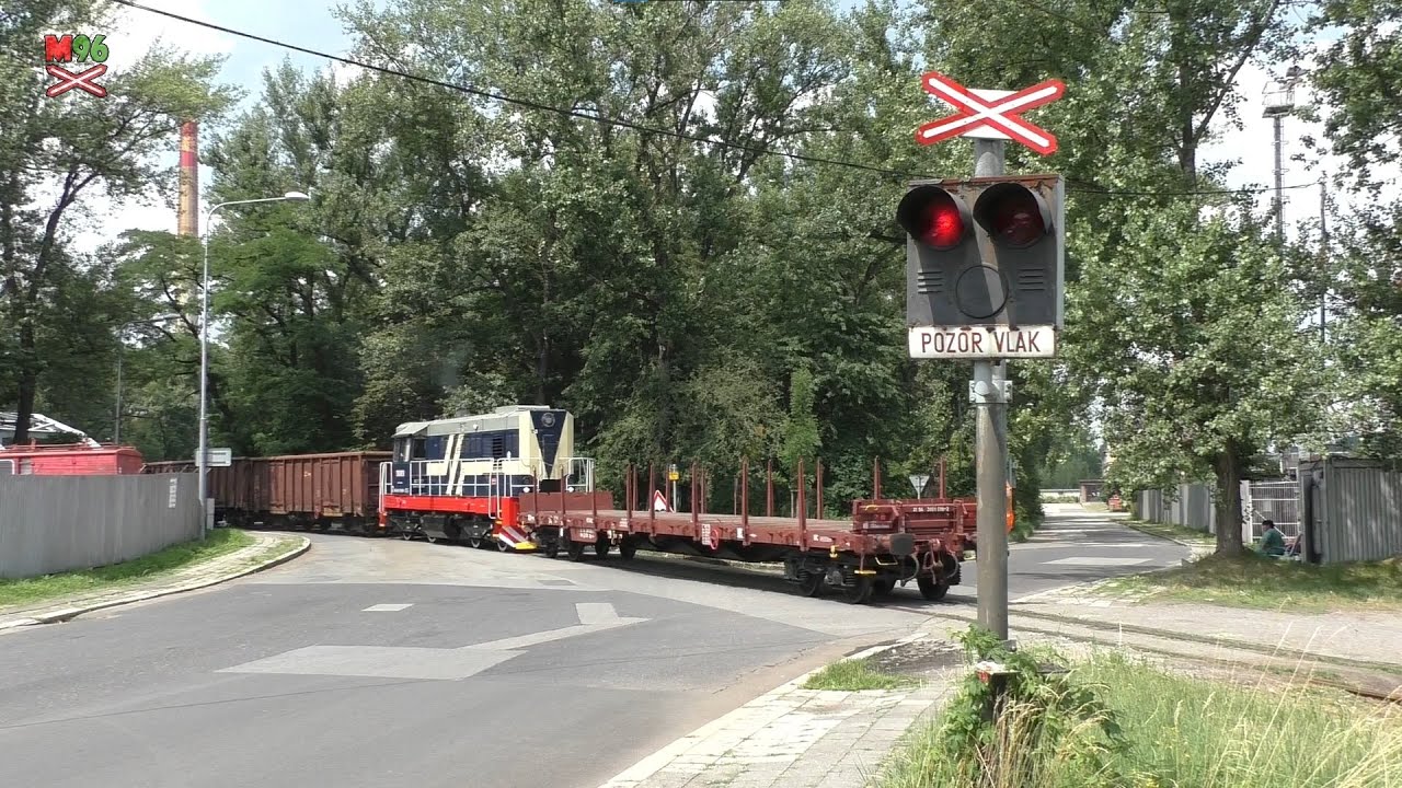 Železniční přejezd Lískovec u Frýdku (vlečka) - 16.7.2021 / Czech railroad crossing