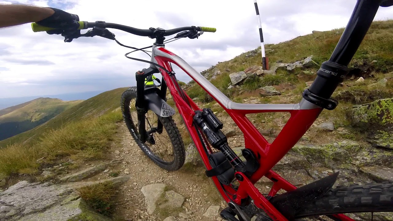 PARANG MOUNTAINS ROMANIA - PARANG RIDGE HIKING/MTB TRAIL
