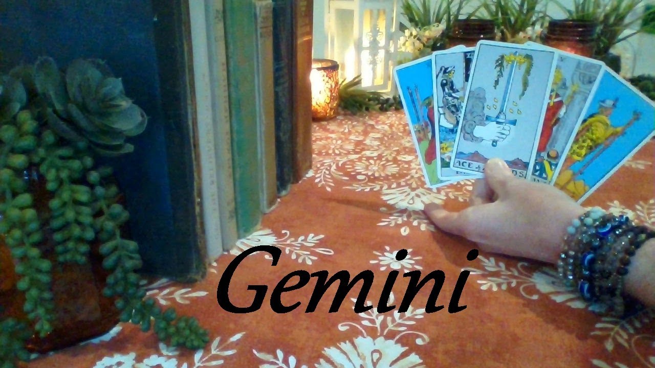 Gemini August 2025 ❤ This Critical Decision Will Transform Everything FUTURE LOVE #Gemini #Tarot