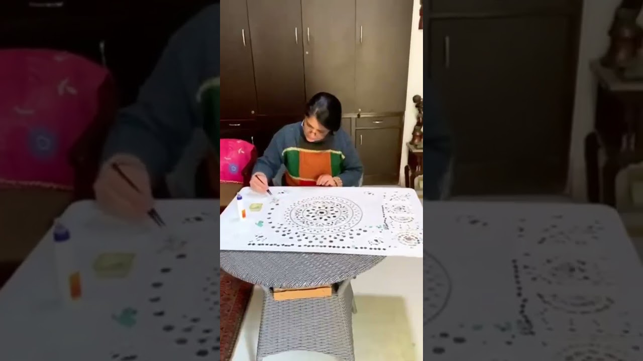 Large size white Lippan Art😊DM for customisation at 9899267681🪷🦚