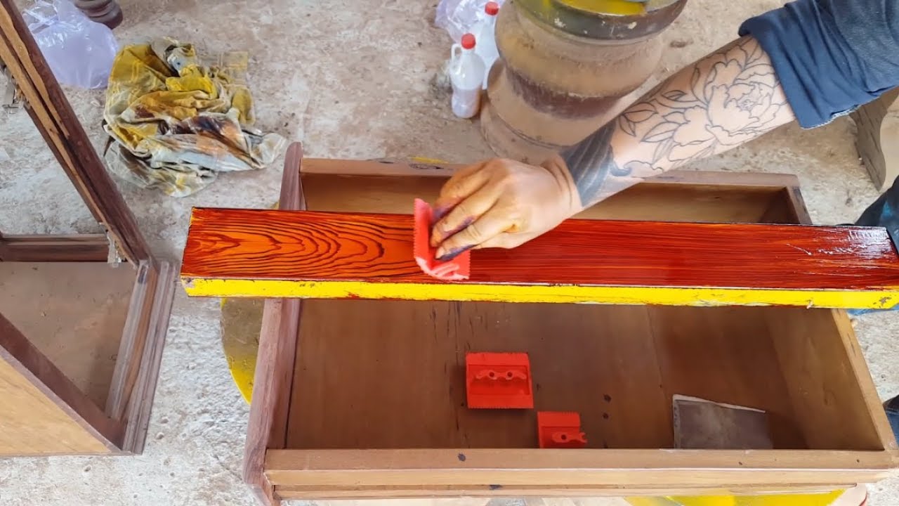 Cách sơn giả gỗ lên sắt mạ kẽm bằng cọ kéo vân -  Create wood grain on iron