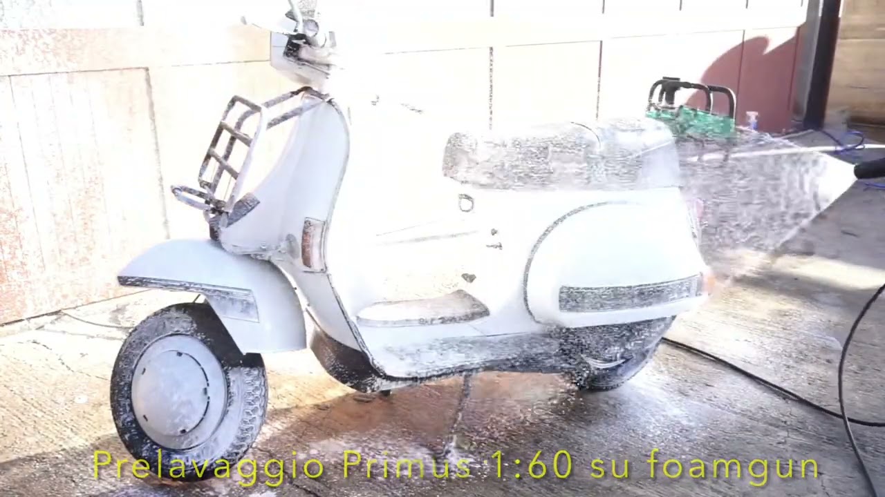 Come lavare la vespa * Detailing Piaggio Vespa T5 *