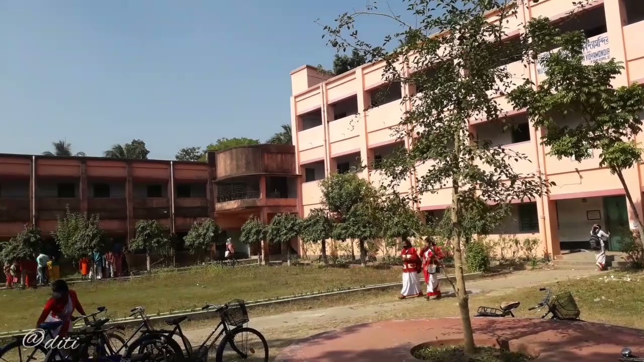 Nimpith Ashram Sarada Vidyamandir (for girls).
