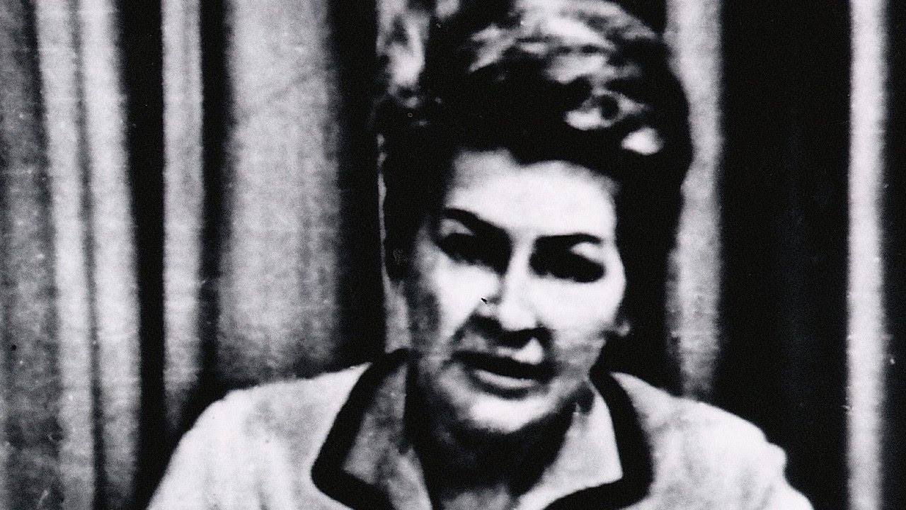 Kamila Moučková o vysílání 21. srpna 1968 se sovětskými vojáky za zády