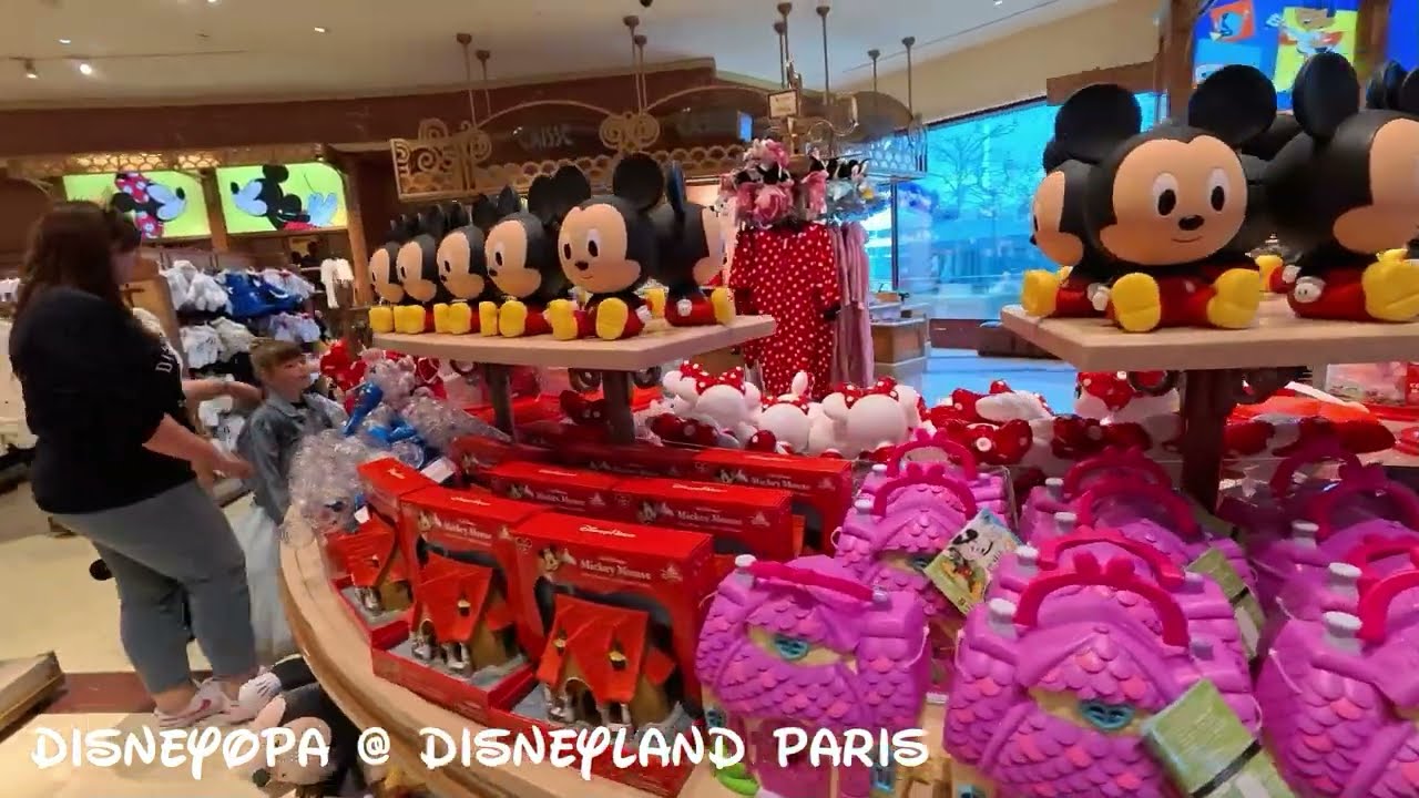 SHOP TOUR - WORLD OF DISNEY 3/5 - Disneyland Paris - DisneyOpa