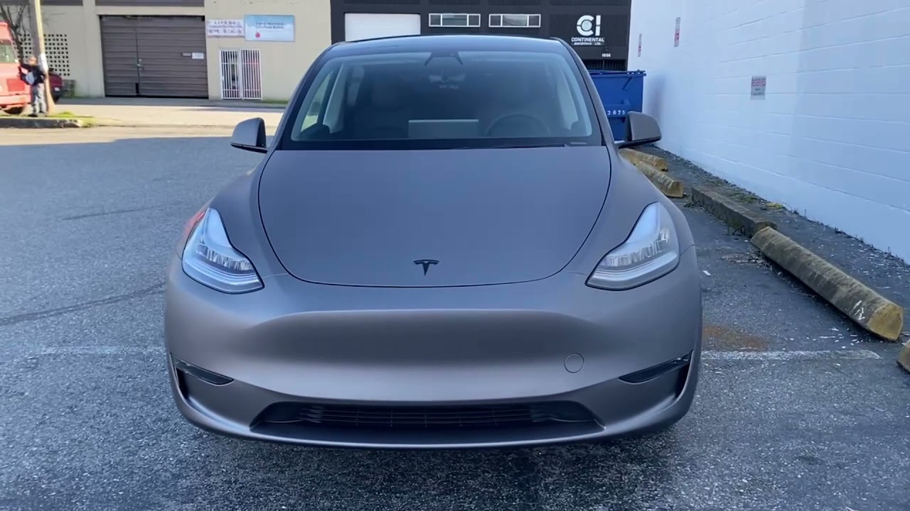 Full Color Change Wrap: Tesla Y in Matte Metallic Charcoal (Avery Dennison®)