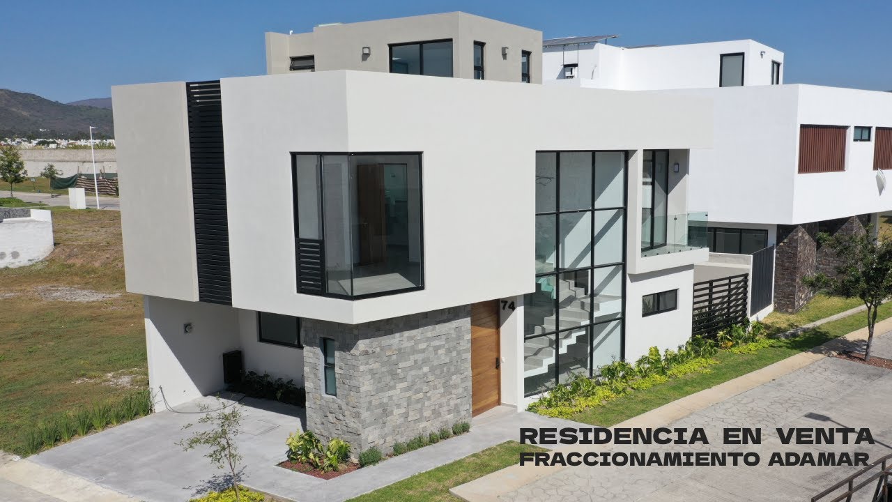 RESIDENCIA EN ESQUINA VENTA EN FRACCIONAMIENTO ADAMAR, INFORMES 3327948601 GOLDSPOT BROKERS