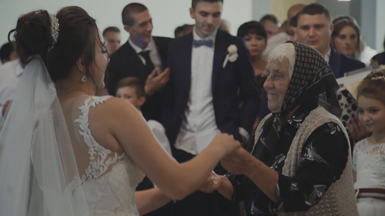 95 Éves Nagymama Menyasszonytáncot Táncot Az Unoka Esküvőjén