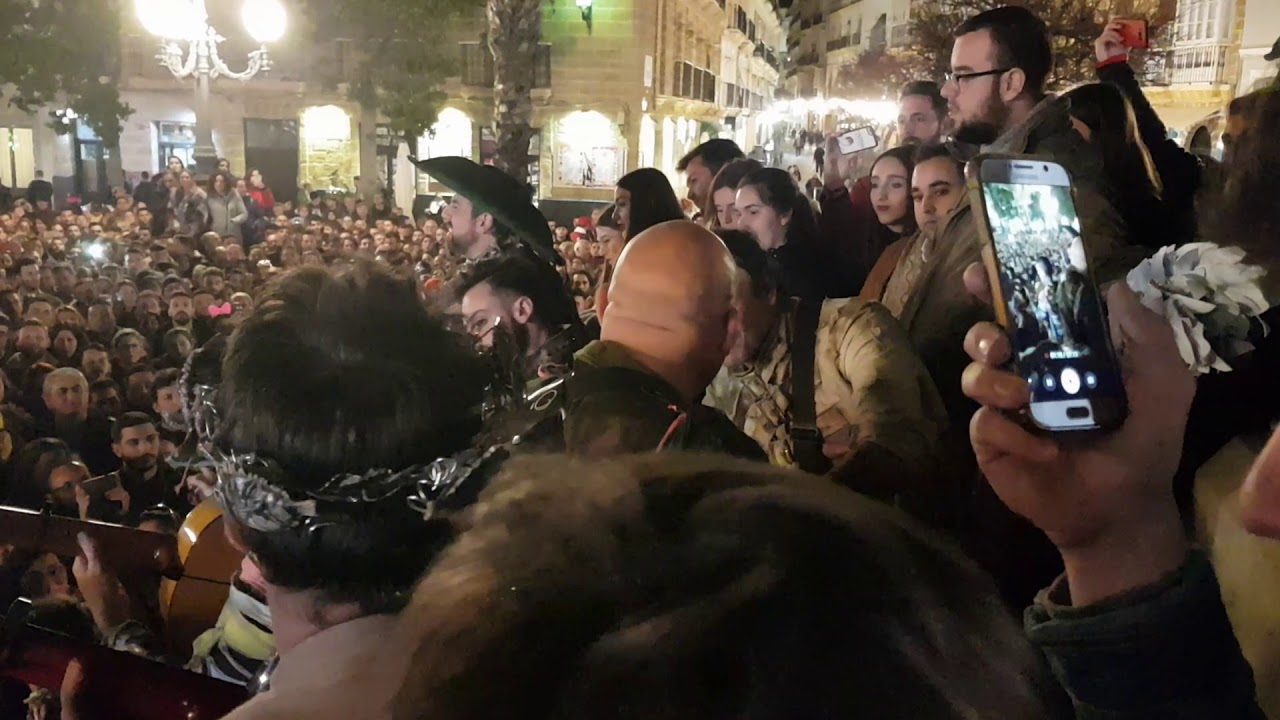 Presentación los carnivales comparsa Martínez Ares carnaval 2019