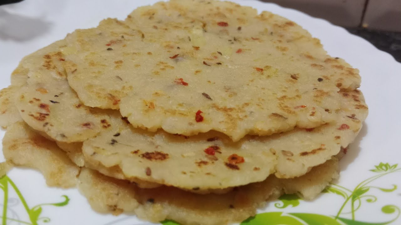 A special Way To Make Soft Rice Roti। आलू और चावल के आटे की रोटी। Soft AKkI Roti। Gluten Free roti।