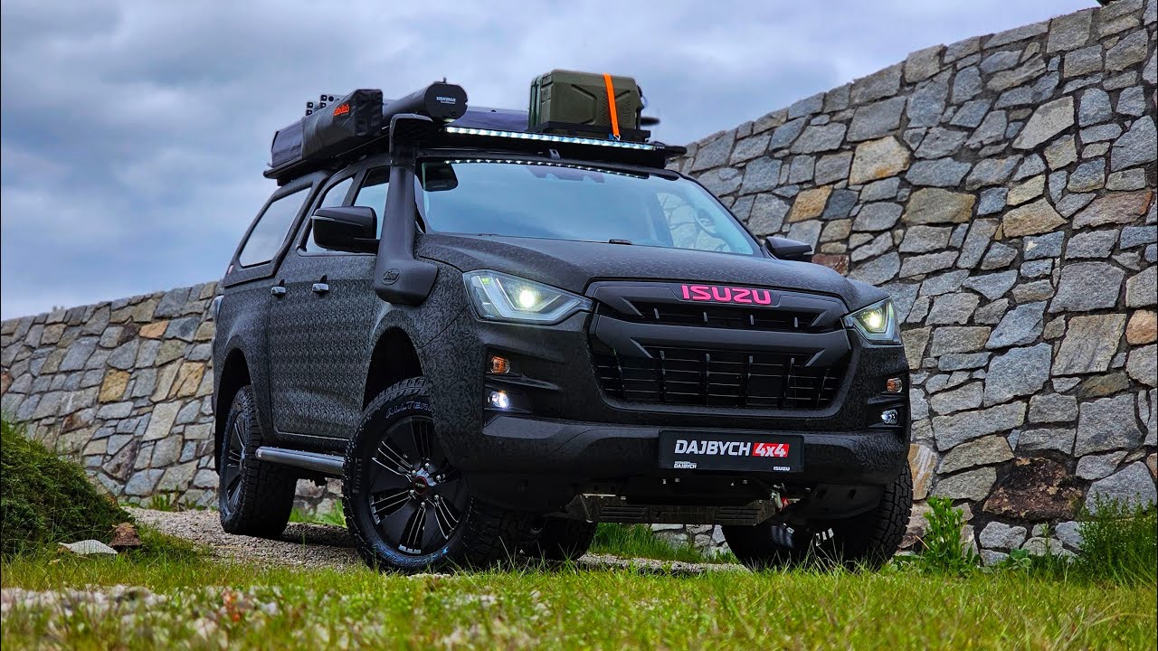 ISUZU D MAX SHADOW BLACK