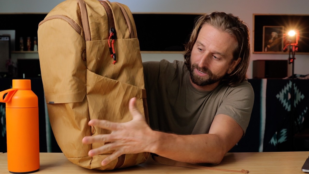 ULTRALIGHT AERO TRAVEL BACKPACK from PAKT