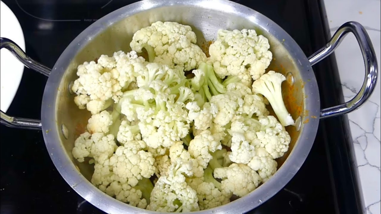 Afghani Cauliflower Recipe ( Gulpi )طرزتهیه قورمه گلپی