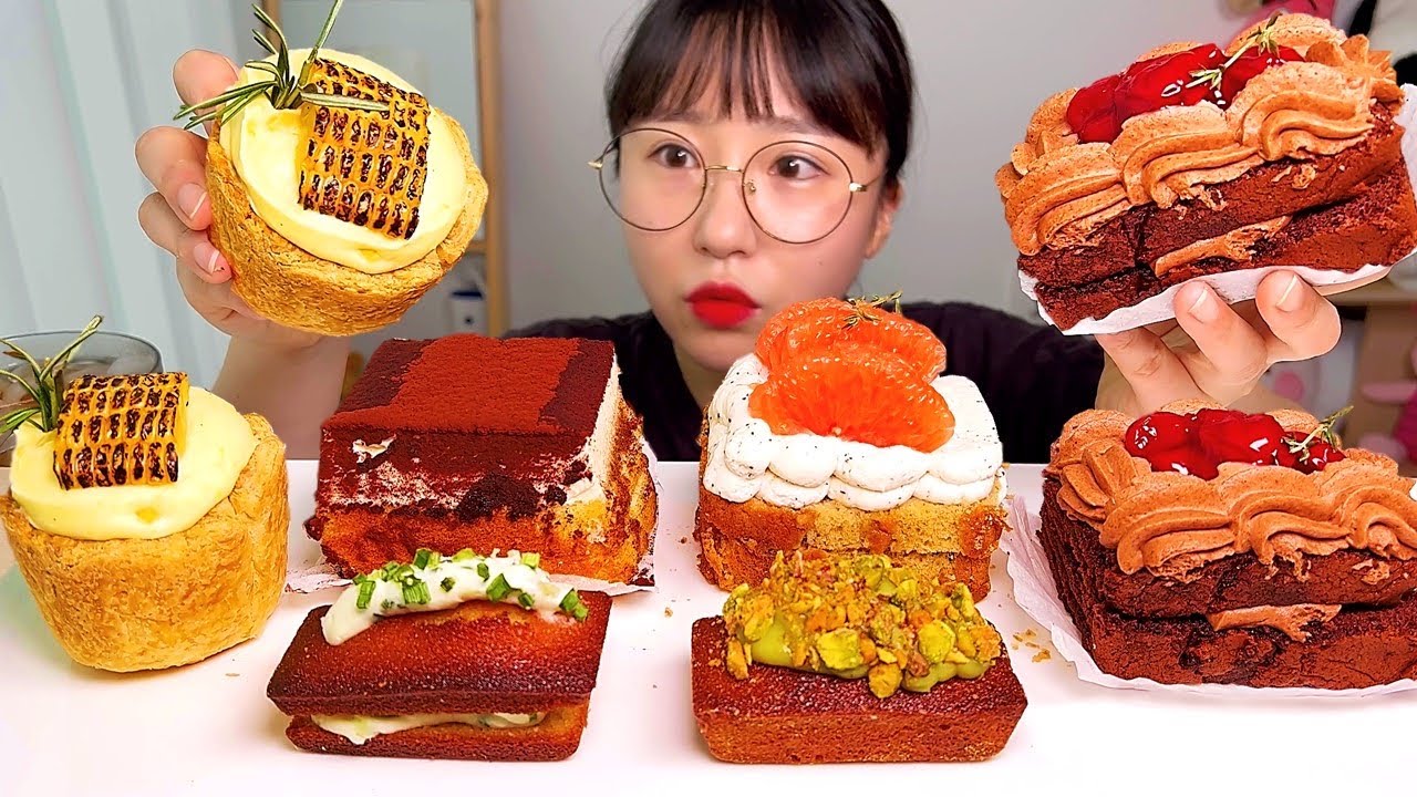 어퍼앤언더 파운드🍞 옥수수파이🌽 휘낭시에 디저트 먹방 Dessert Mukbang