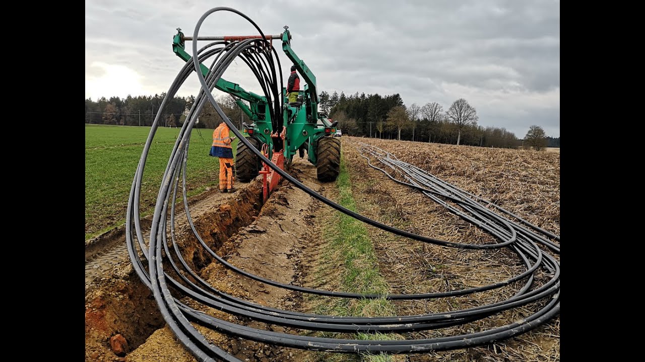 SpiderPlow&trade;, 30kV power cables, Germany, plowing, Stromkabel, Deutschland, pfl&uuml;gen