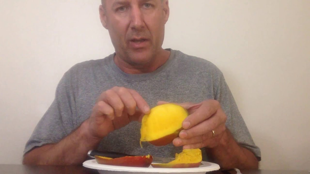 ASMR How to Eat a Mango and Kiwi