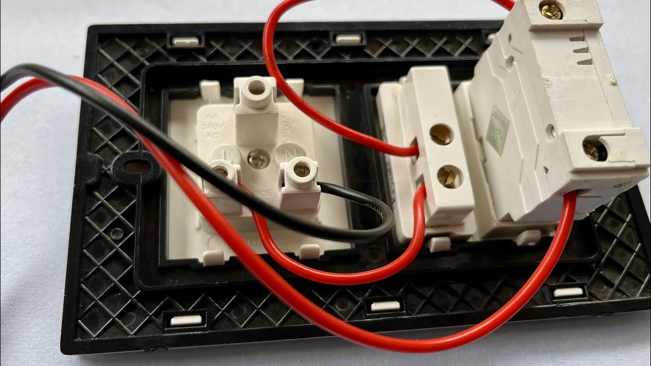 Heavy 🤯duty switch board with MCB protection 😁| MCB Protection for switch board |