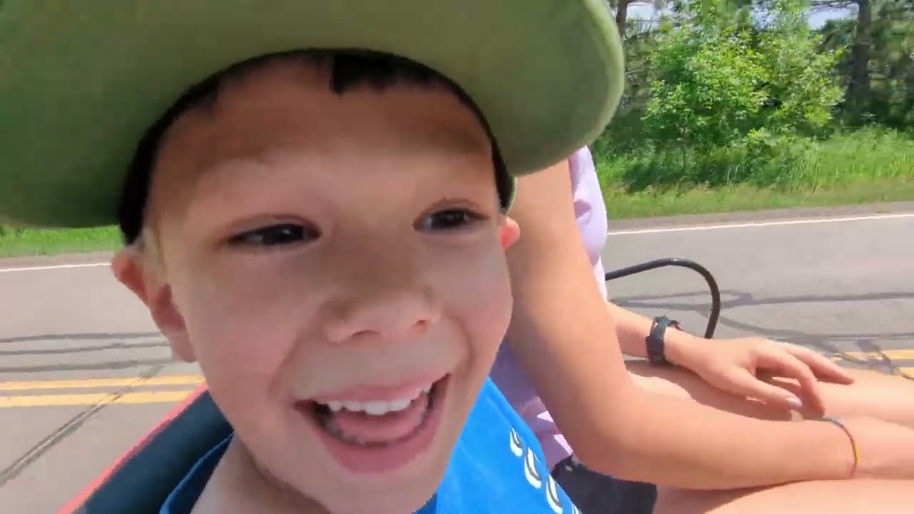 Country Side Tractor Ride on the Farmall Super A