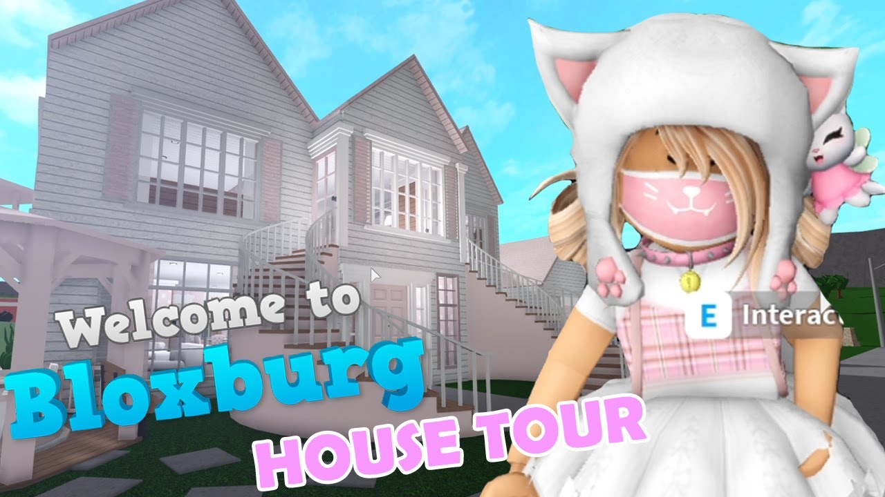 Ava's Bloxburg House Tour & Playing Ding Dong Ditch with Strangers! FuN FAmiLy GaMinG!!! Roblox Game
