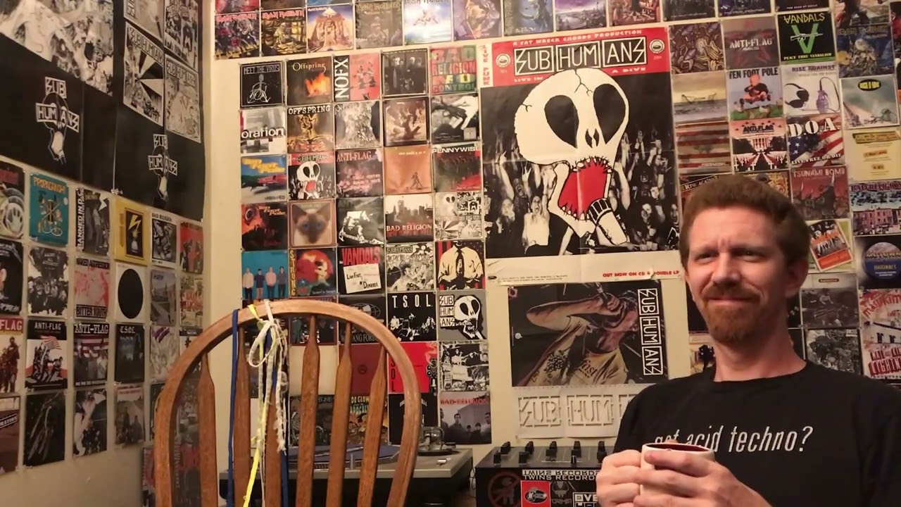 Shnootz - Reaction Video (Roland Orzabal - Under Ether)