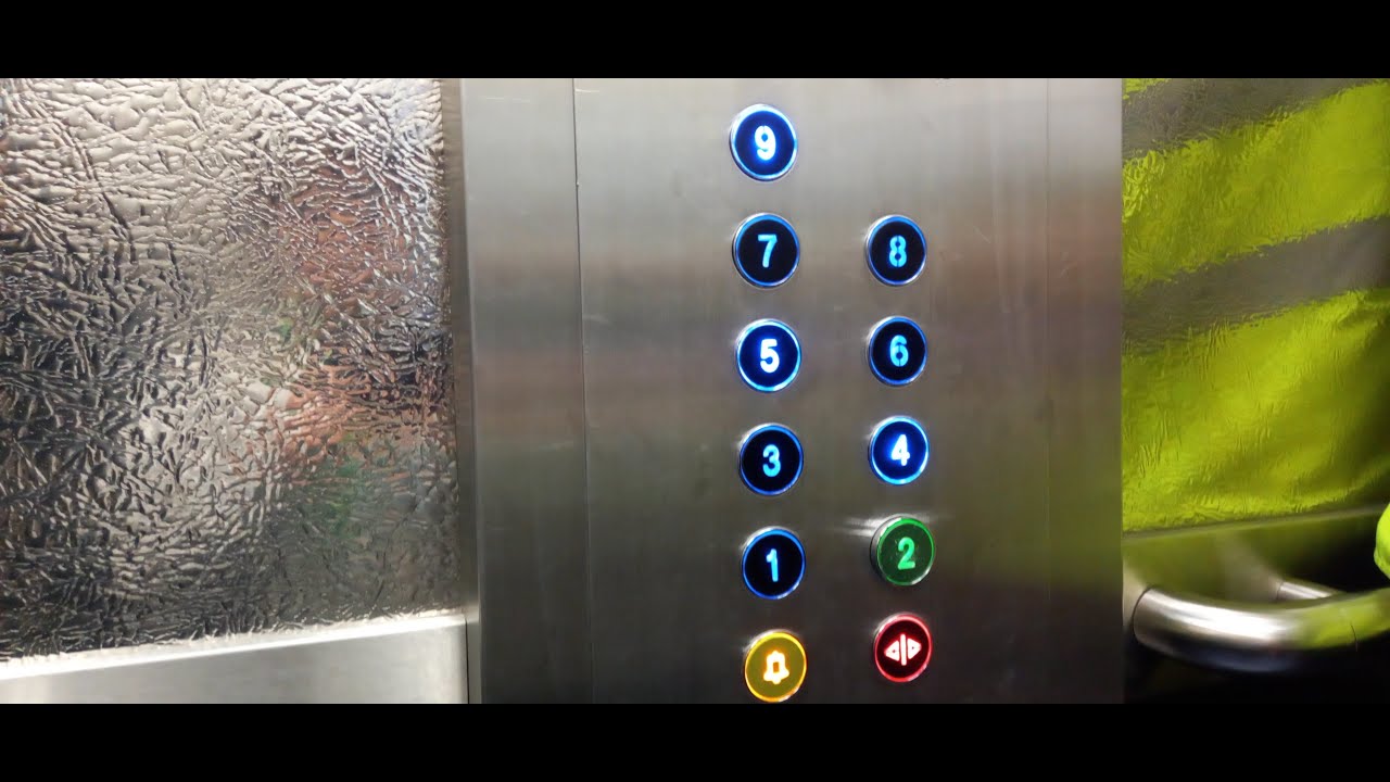 VERY NICE!! (2017, 2018 and 2019) Jackson lifts at Royal Infirmary Hospital in Bristol