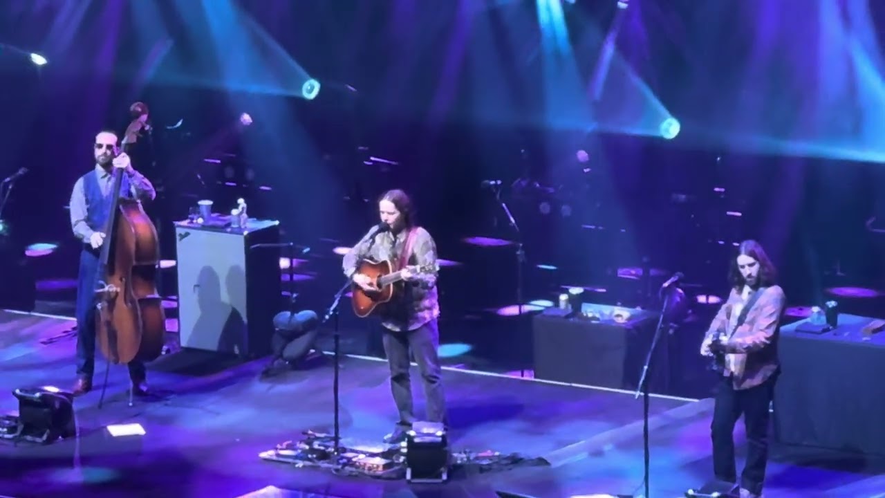 Billy Strings - The Train That Carried My Girl From Town - (2/13/26) Asheville