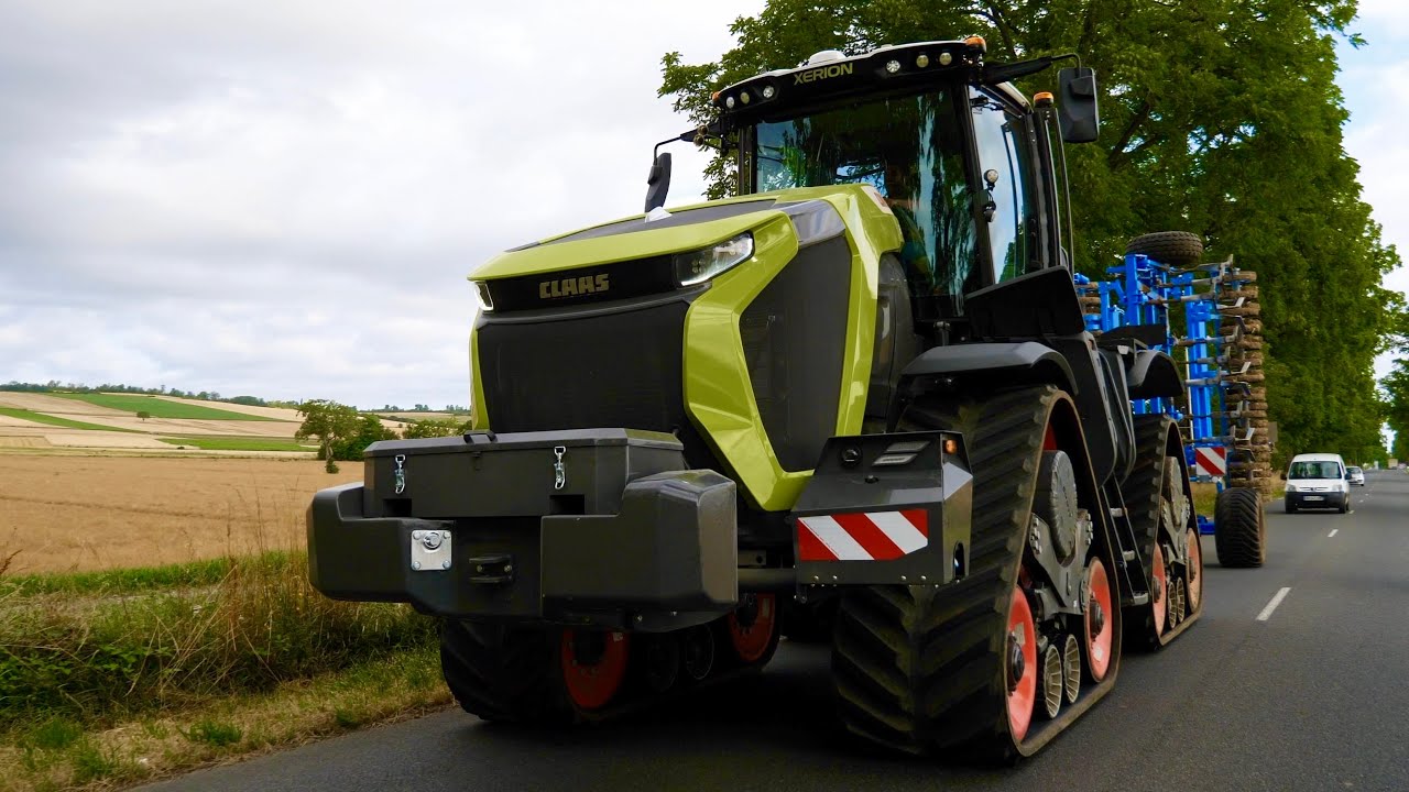 Le premier Claas Xerion 12.650 de France et l’Axion 960 TT limited édition de passage en Auvergne !