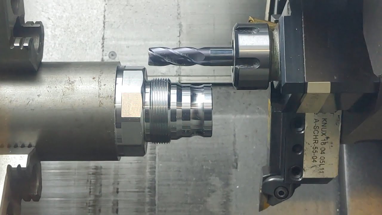 The process of making shafts on an efficient CNC turning machine