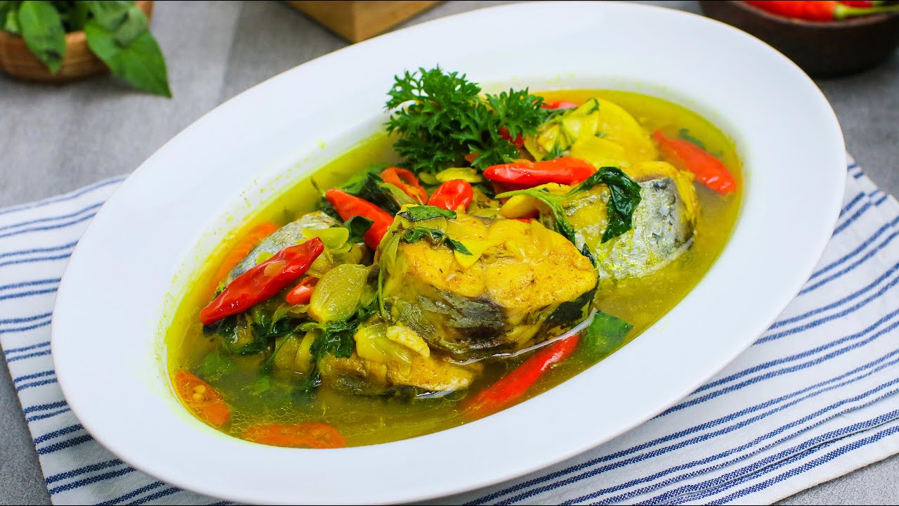 IKANNYA NGGAK AMIS TAPI MALAH GURIH - IKAN KUAH KUNING