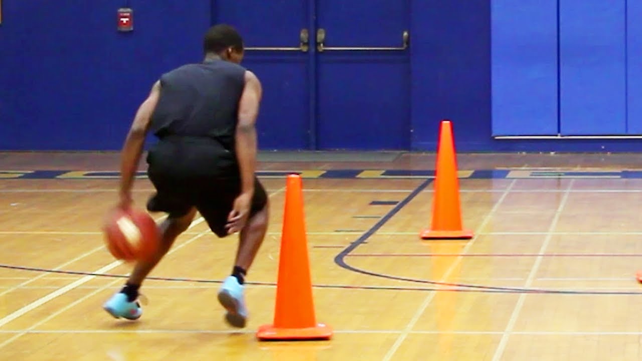 BASKETBALL DRIBBLE DRILL : 