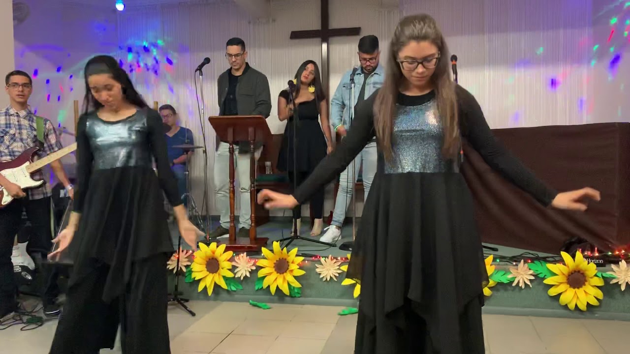 Incontrolable amor- Christine D’Clario ft. Edward Rivera // Danza DC UJBPR