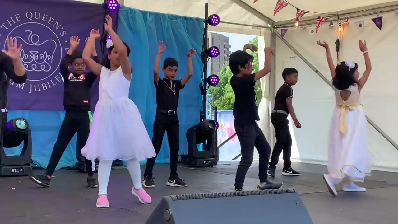 Mukhil dance @ summer festival, Platinum Jubilee