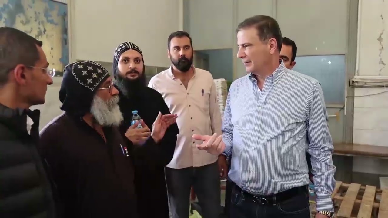 وزير الزراعة يتفقد المشروعات الإنتاجية ومزارع دير مارمينا بالاسكندرية