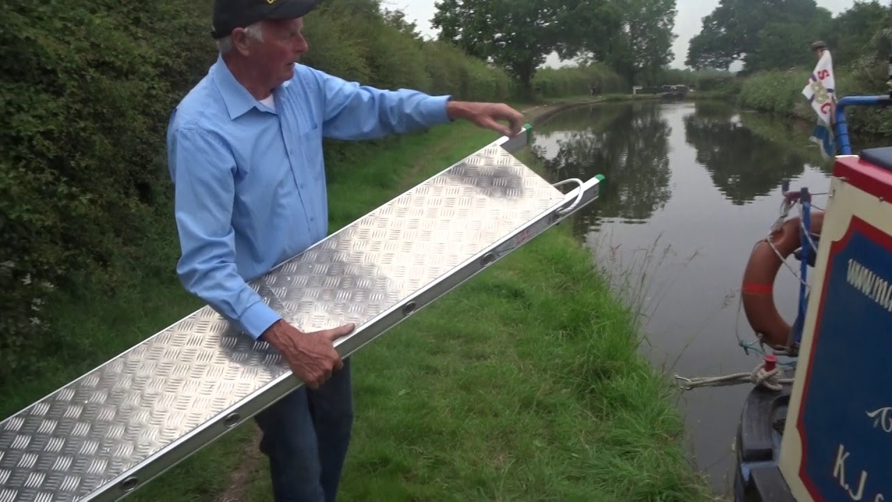 Boat (Narrowboat) Safety Ladder - www.miracleleisureproducts.co.uk