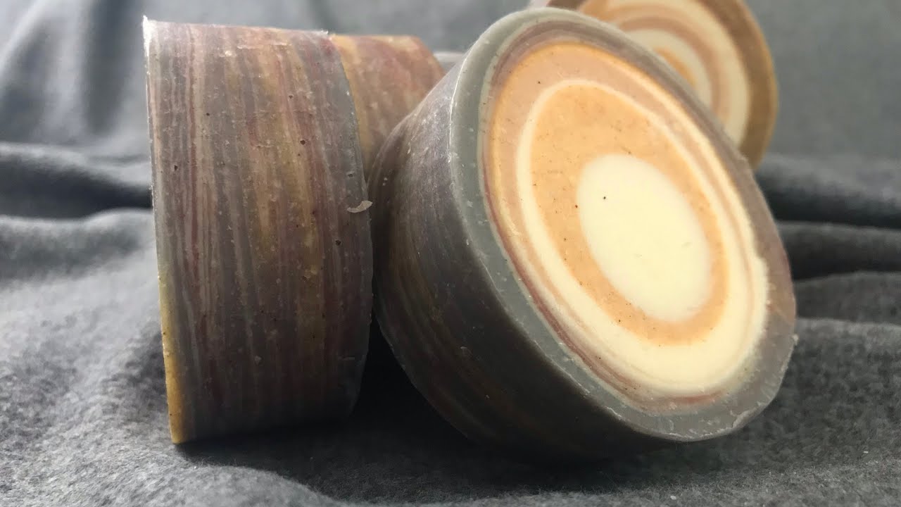 Rimmed Wood-Grain Swirl Soap