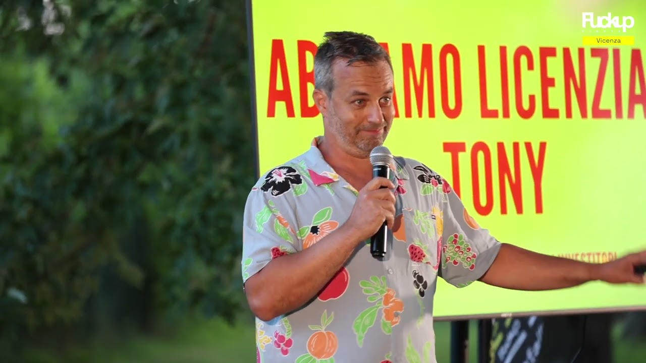 Nikola Tosic | FuckupNights Vicenza VOL. X