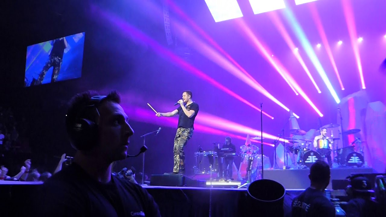 IMAGINE DRAGONS - Thunder - Montreal Bell Centre 27-10-2017