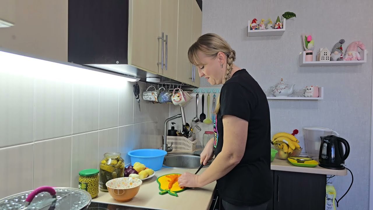 Не хватило...Надо сеять побольше) Салат винегрет давно не готовила