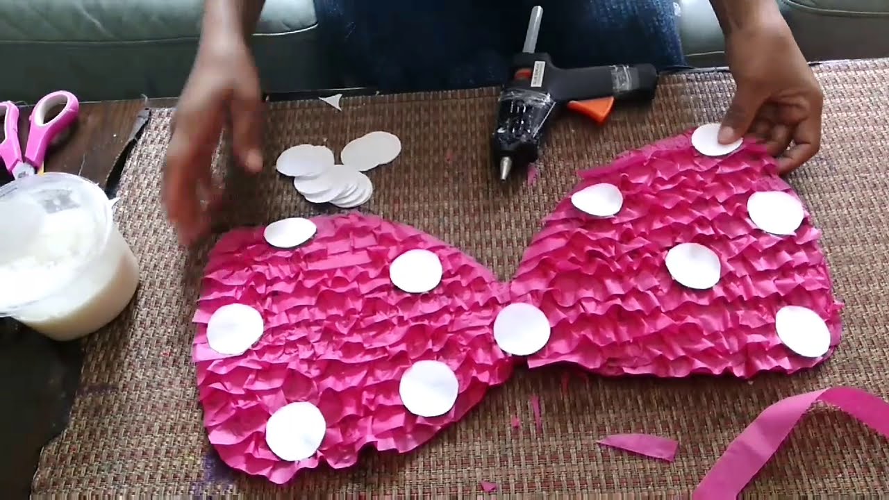 #piñata moño para piñata de minnie mouse
