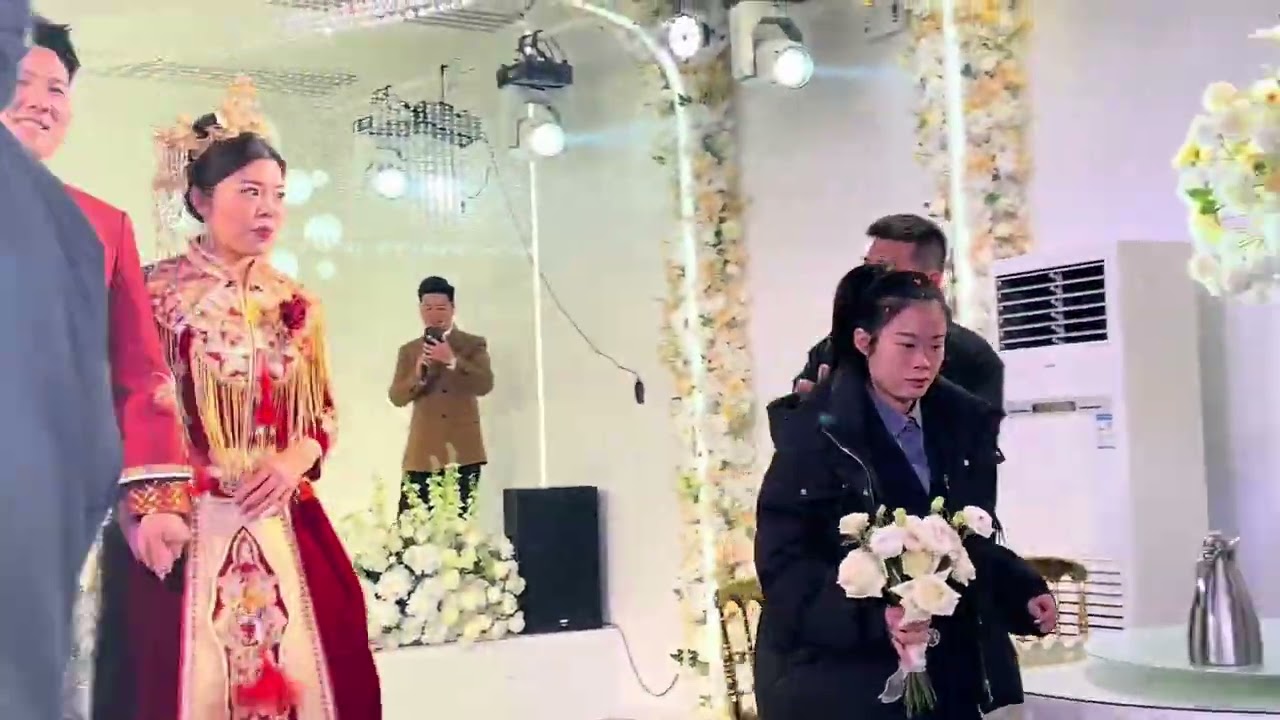 在新的旅程中，希望你们能一直保持这份，初心不变的爱，永结同心 #婚礼日 #新婚祝福
