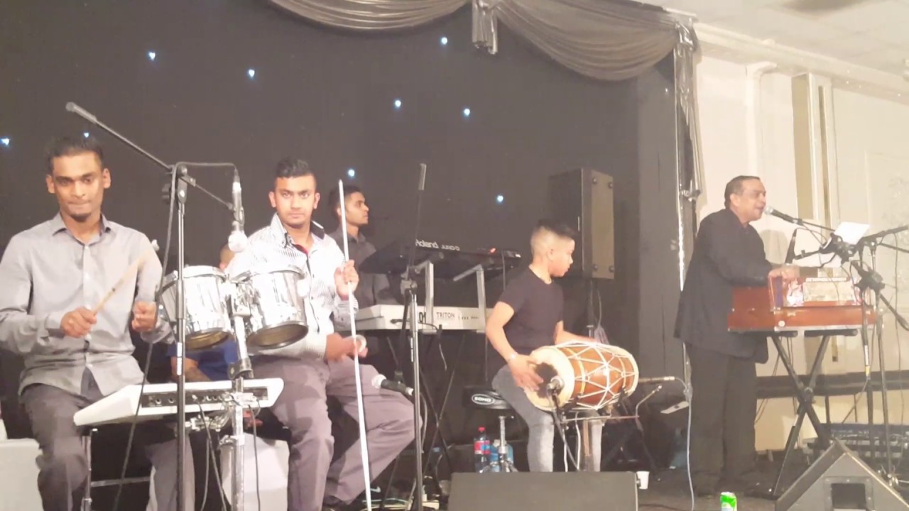 Dhol master Arjun/nigel gajapersad met vinod rakhan bhaitak