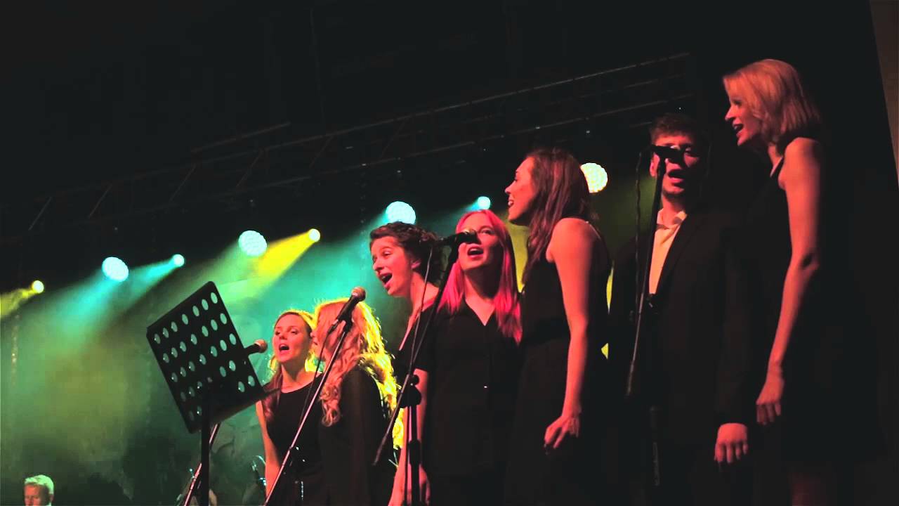 Szymon Rzeszowski - W dzikie wino zaplątani - VII Ogólnopolski Festiwal Piosenki Luboń 2015