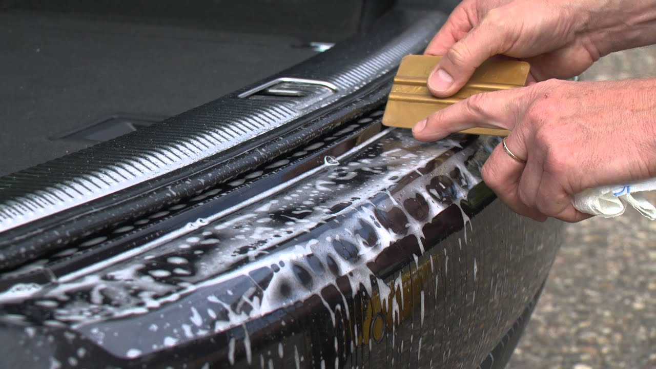 Montage Lackschutzfolie blackcar-tuning