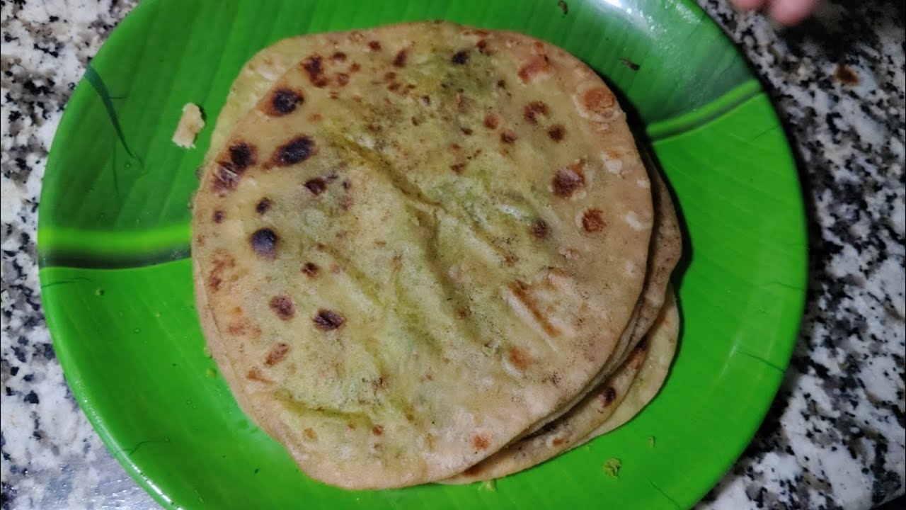 Koraishutir Porotha Recipe | Green Peas Paratha | নরম কড়াইশুঁটির পরোটা রেসিপি