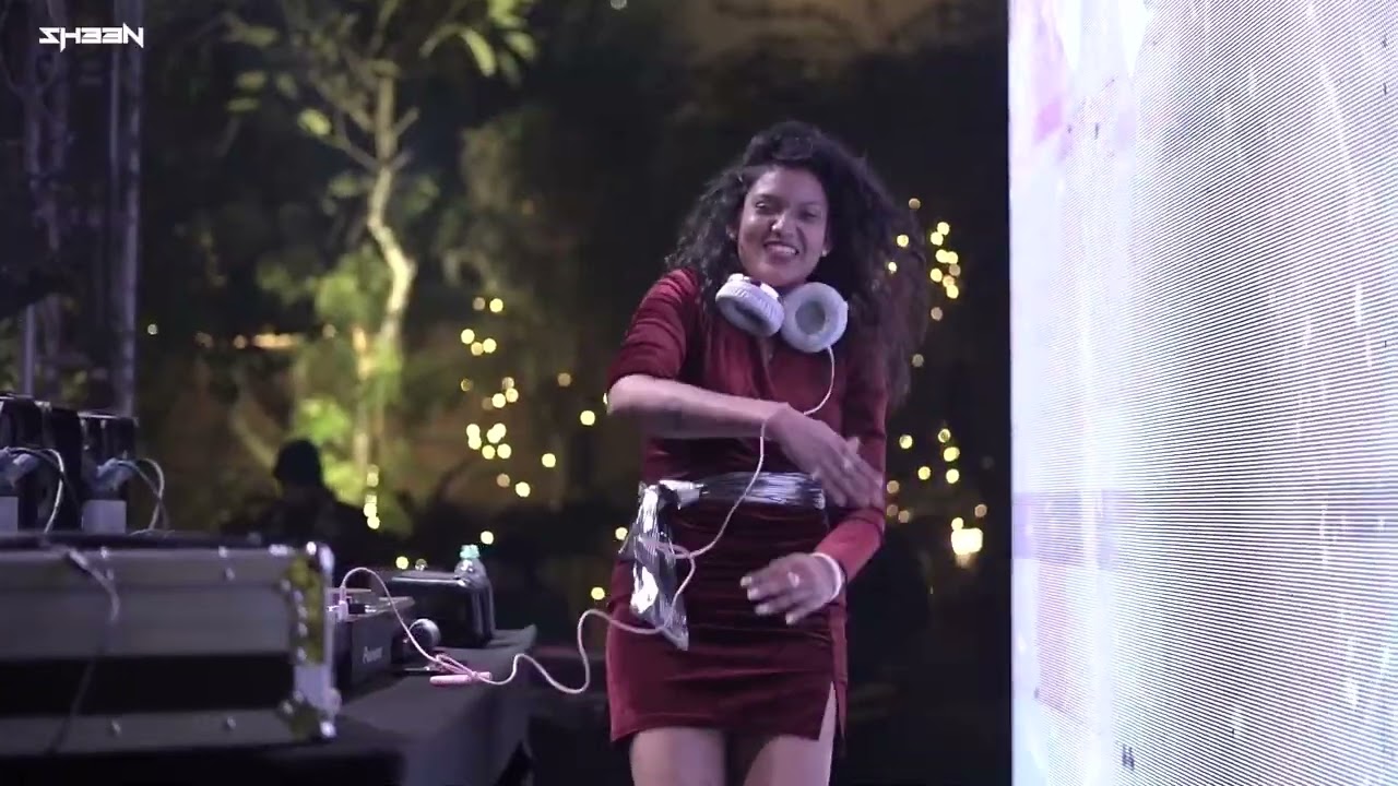 New Years Eve Performed  @ Radisson blu Hotel Noida #DjSh33nofficial #djane #nye2023  #radissonblu