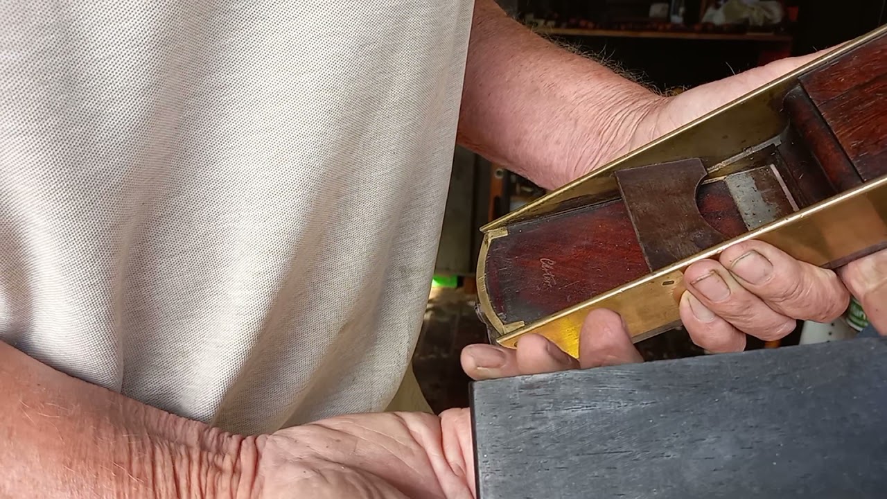 No157) Talking About My New Mitre Plane, Showing The Unusual Construction.